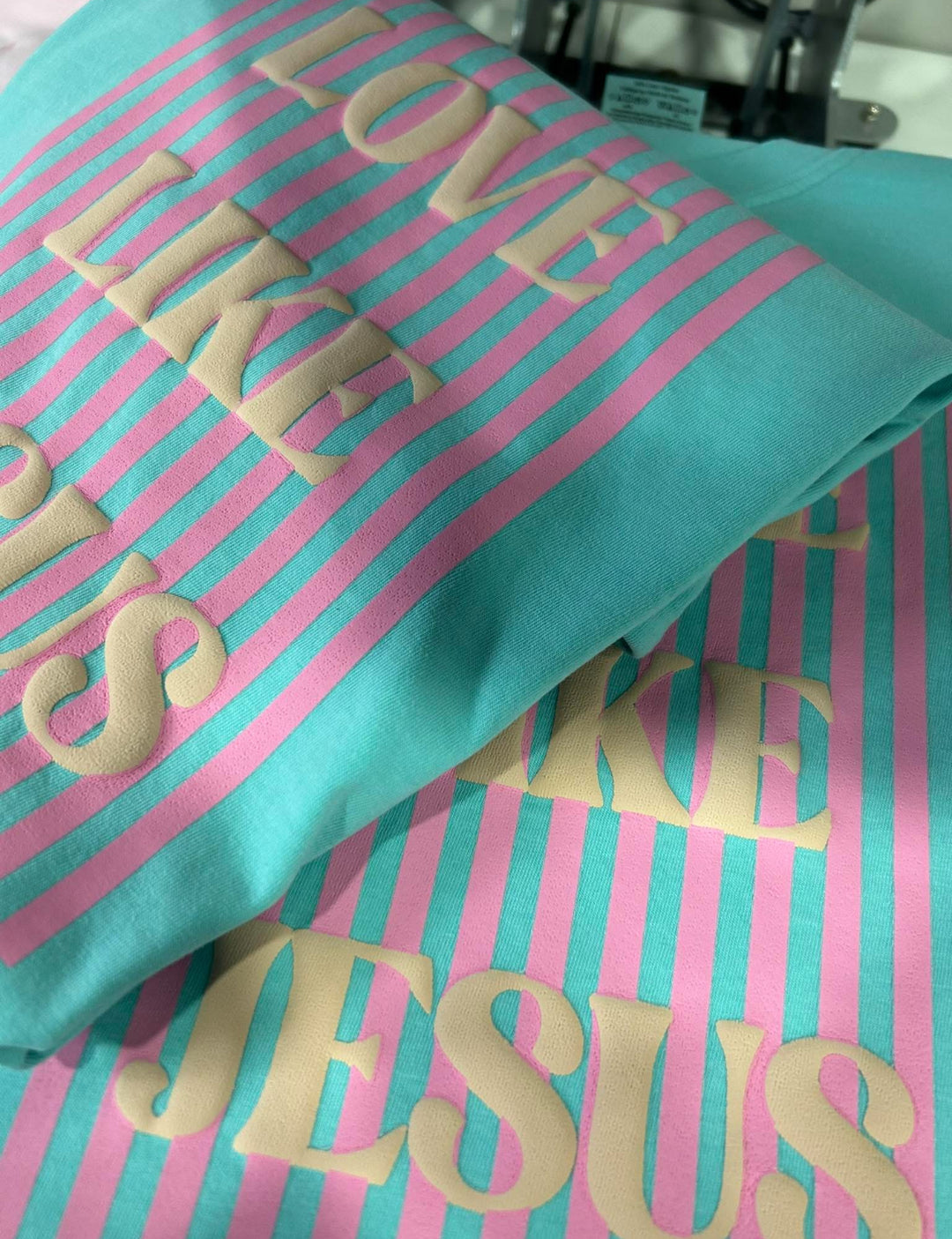 Comfort Colors Chalky Mint Love Like Jesus Puff Printed Tee