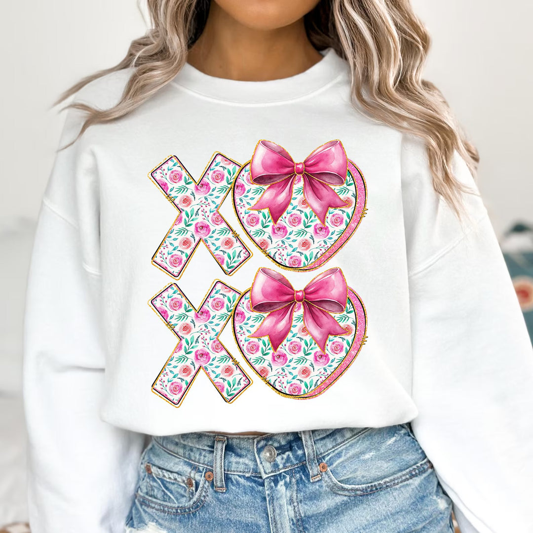 XOXO WHITE Sweatshirt