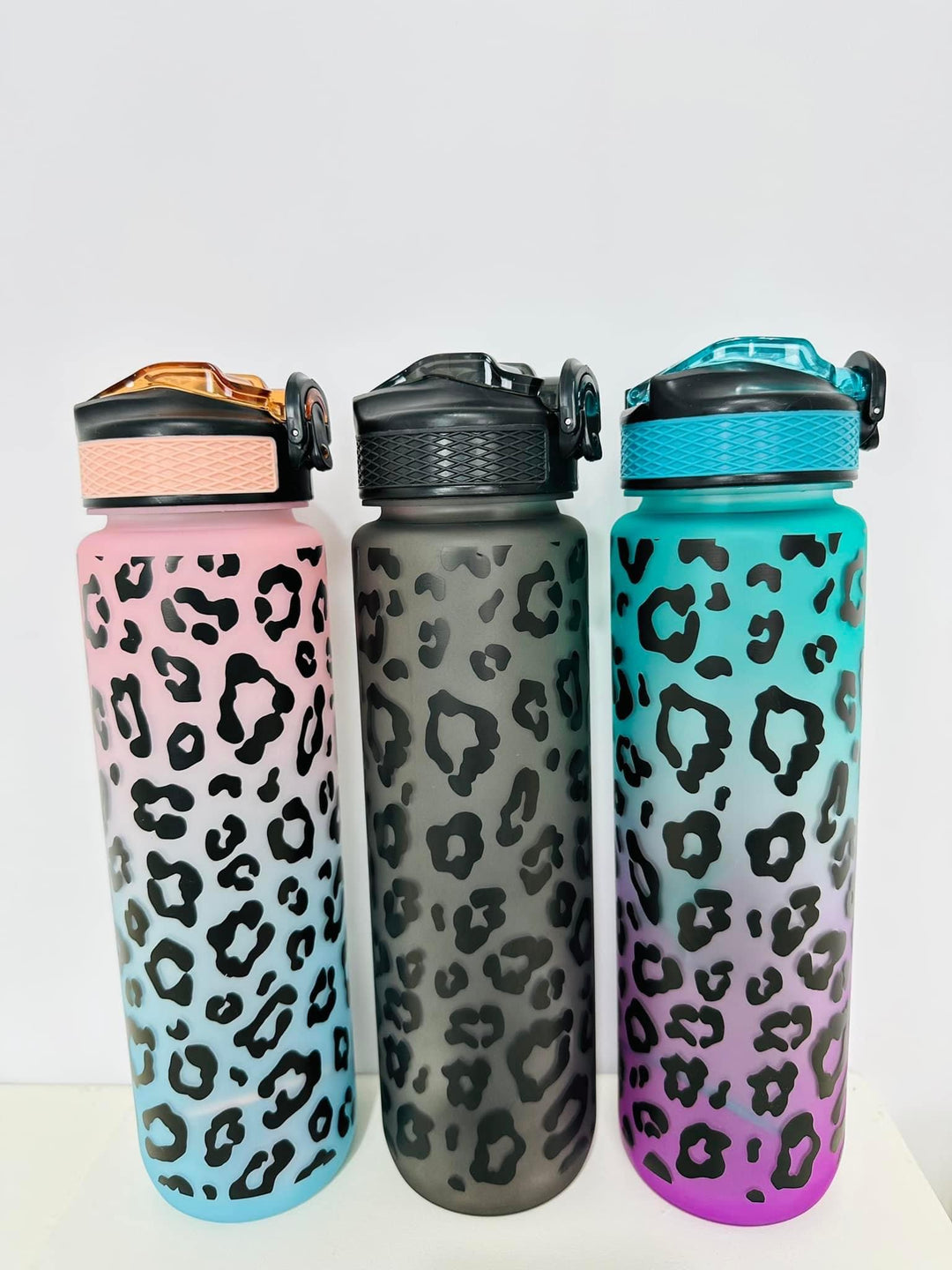 Leopard Print Ombré Water Bottles