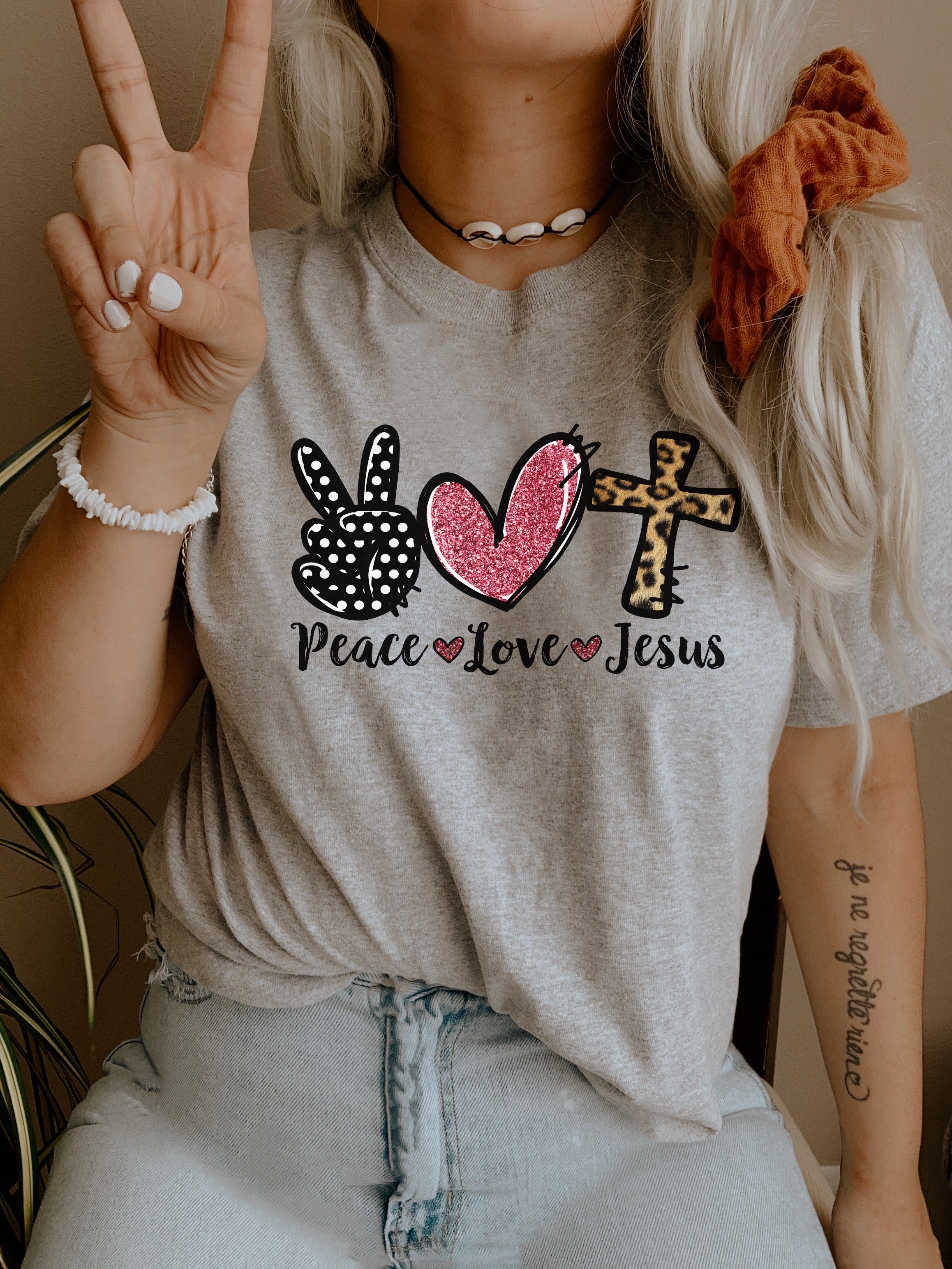 Peace Love Jesus Screen Print EF35