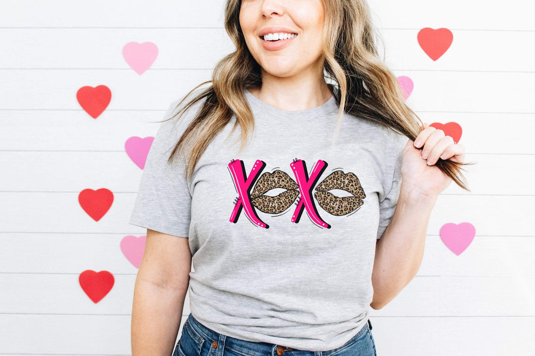 XOXO leopard lips Screen Print V44